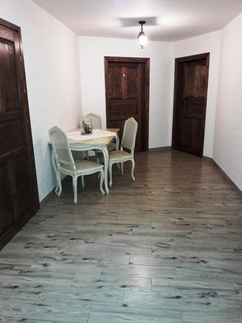 Gosciniec Dworski W Ropie - Pokoje Goscinne Ropa Exterior foto